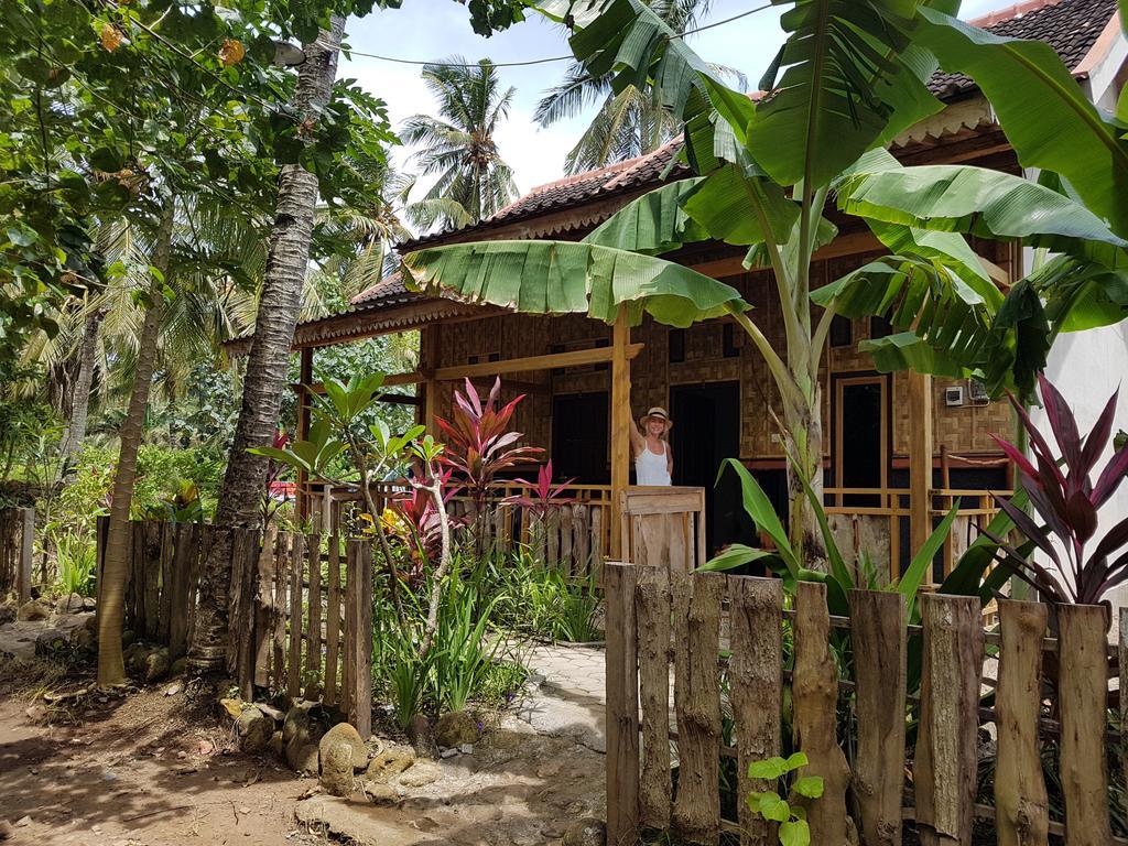 红岛简易别墅旅馆 Pasanggaran 外观 照片
