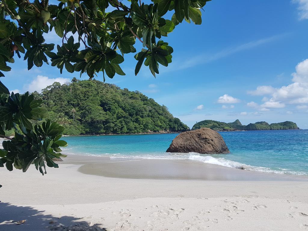 红岛简易别墅旅馆 Pasanggaran 外观 照片